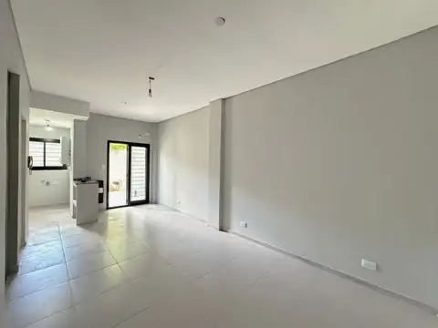 monoambiente en Venta en S. Lugares c/patio