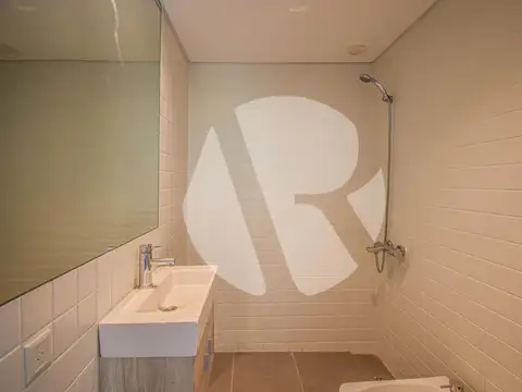 Av. Dr. Ricardo Balbín  al 2600