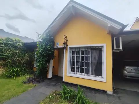 Paso De Los Libres 700