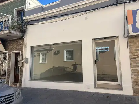 Alquiler de local comercial en el centro de Pando