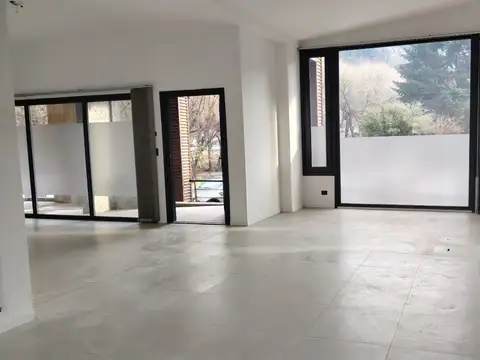 Local en Alquiler en San Martin de los Andes, $ 4.600.000
