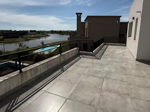 Casa en Alquiler 8 años