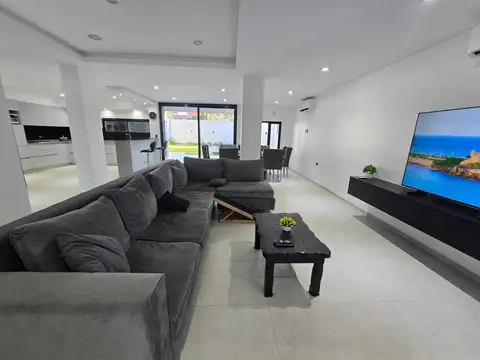 Casa en Venta en Villa Bosch, USD 339.000