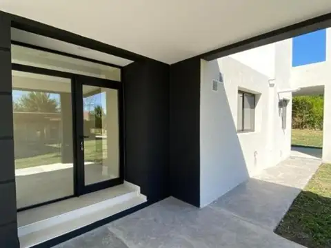 Casa en Venta en Altos De Manzanares, USD 185.000