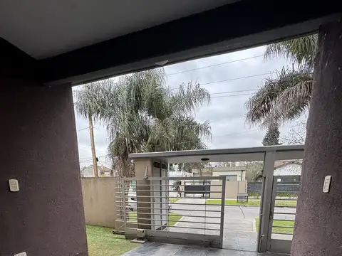 Departamento en Alquiler en Bella Vista, $ 550.000