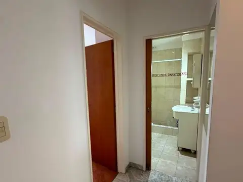 DEPARTAMENTO 2 AMBIENTES CON TERRAZA UBICADO EN V. LUZURIAGA
