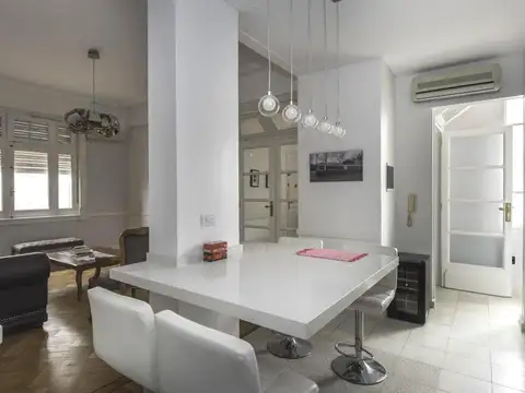 Muy buen Departamento íntegramente reciclado con excelentes terminaciones