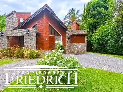 Casa en venta - Country Club Las Lajas