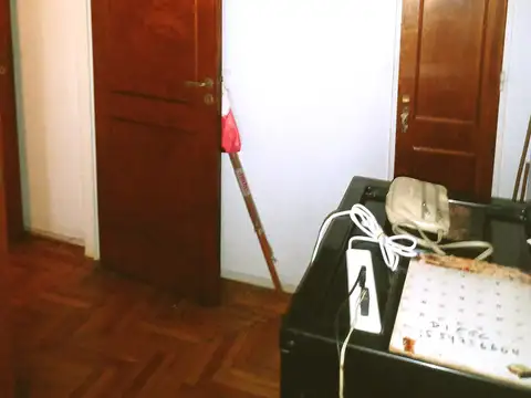 DEPARTAMENTO 4 AMBIENTES (92 M2) CON BALCÓN Y VISTA AL FRENTE. LAVALLE 74 AVELLANEDA.