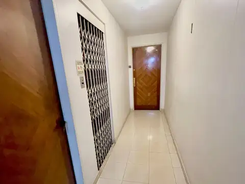 Venta 5 ambientes con dependencia de servicio en Recoleta