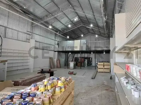 Galpon en Venta en City Bell, USD 180.000