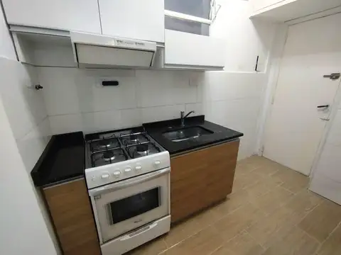 Departamento en Alquiler en Floresta, $ 600.000