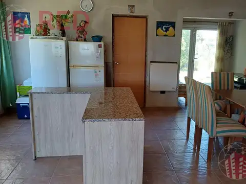 Casa 5 ambientes con 2 baños