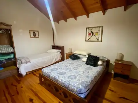 Casa 2 ambientes con 1 baño