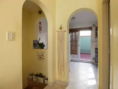 VENTA DUPLEX 3 AMB PATIO CARAPACHAY APTO CREDITO