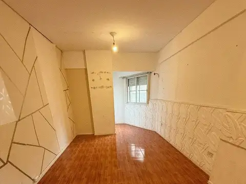 Almirante Guillermo Brown 929 , Piso 2