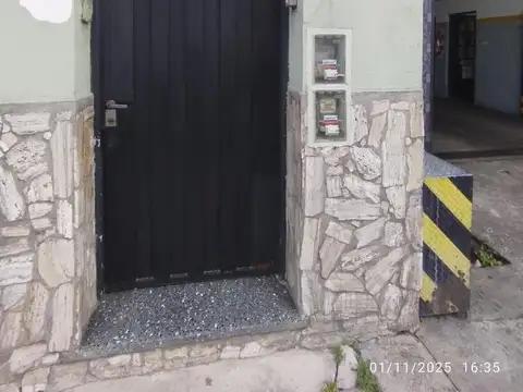 Depto Tipo Casa en Venta de 5 ambientes