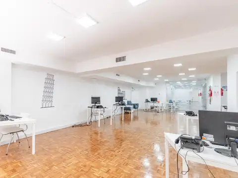 Oficina en Alquiler 40 años