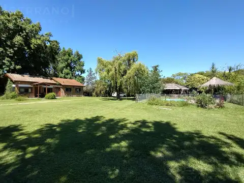 Venta. Casa 4 Ambientes. Amoblada. Con Pileta Y Quincho. Barrio Parque La Verdad, Capilla del señor