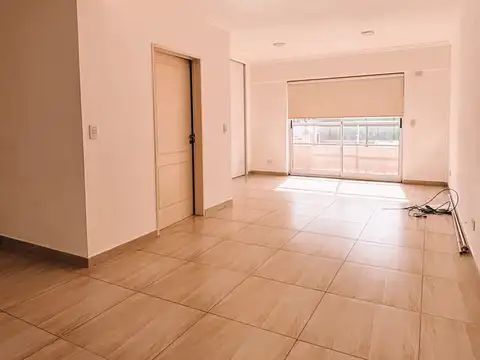 Departamento en Alquiler con 1 cochera