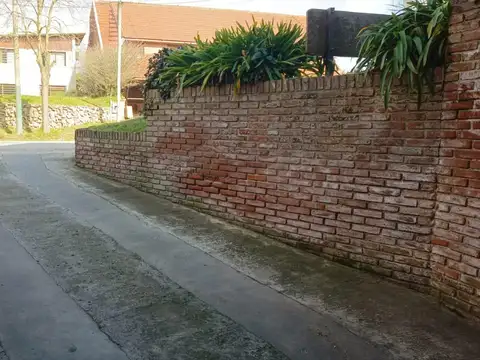 Cochera en  Venta centro Villa Gesell