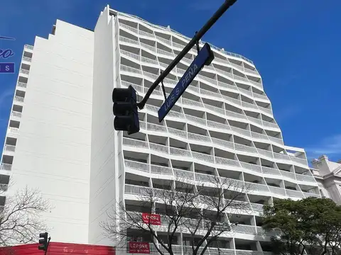 Pena 800, Piso 7