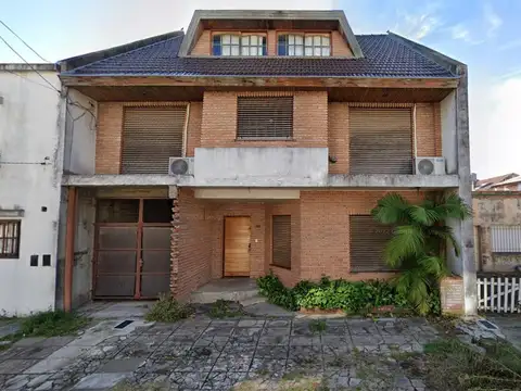 Casa 5 amb   Dpto 2 Amb 396 m2 Cub. - Lomas del Mirador