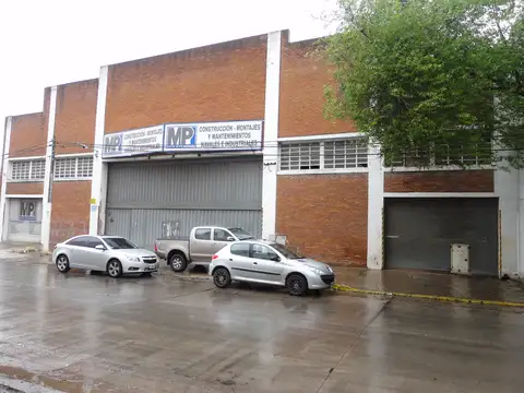 Galpon en Venta 30  mts Frente