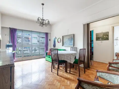 Avenida José María Moreno 800