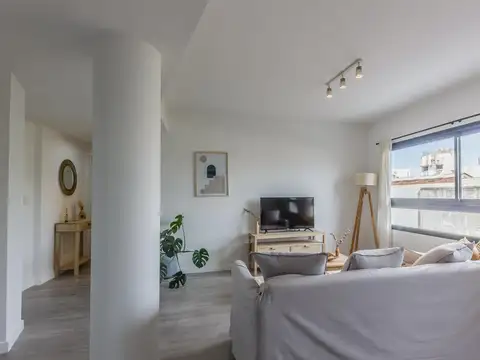 Departamento en Venta en Villa Luro, USD 169.000