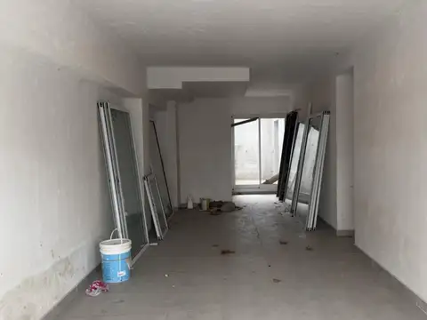 Local en Venta en Parque, USD 75.000