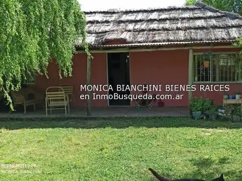 Casa 5 ambientes con 2 baños