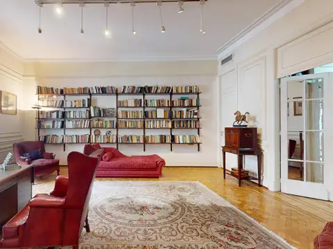 Departamento en Venta de 8 ambientes