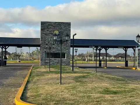 Barrio Don Luis Yachting Club