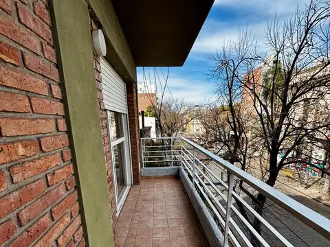 Departamento en Alquiler en Luis Agote, $ 330.000