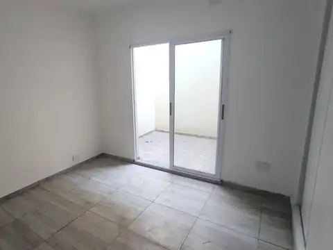 Depto Tipo Casa en Venta de 1 dormitorio