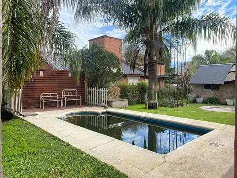 NOT. Venta casa 4 amb y pileta. Parque Sakura, Exaltacion  de la Cruz.