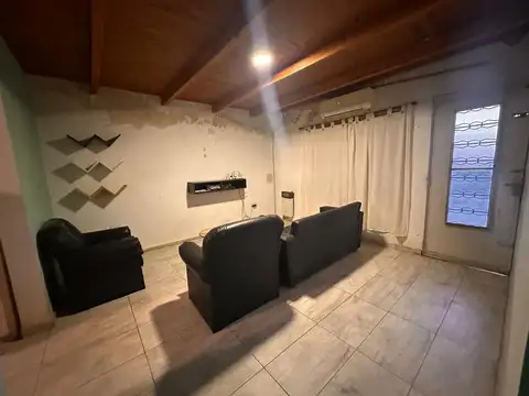 Casa en Venta en Azcuenaga, USD 50.000