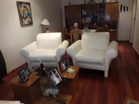 Casa 3 ambientes con 2 baños