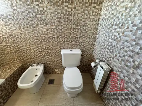 Depto Tipo Casa en Alquiler en Neuquen, $ 2.700.000