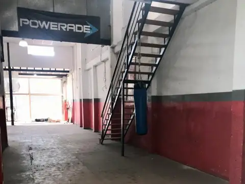 Local en Venta Via Pública