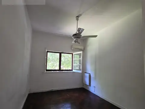 Depto Tipo Casa en Venta con 2 cocheras