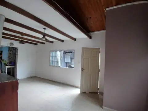 Depto Tipo Casa en Alquiler de 3 dormitorios