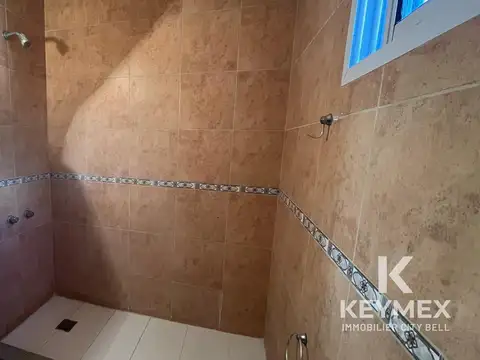 Depto Tipo Casa en Alquiler de 2 dormitorios