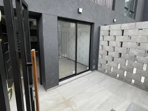 Depto Tipo Casa en Alquiler en Rosario, $ 750.000