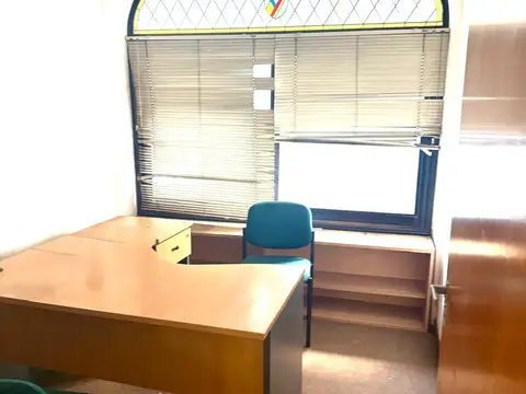 Oficina en Alquiler en Tribunales, $ 600.000