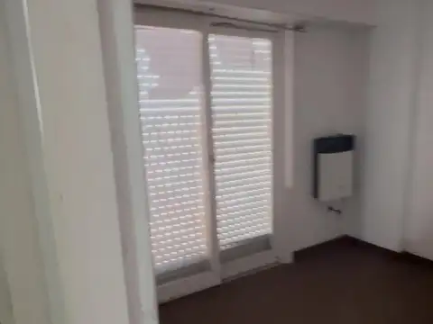 Av Ldor Grl San Martin 800