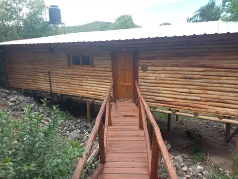 Cabaña en venta - 1 Dormitorio 1 Baño - Villa Serranita