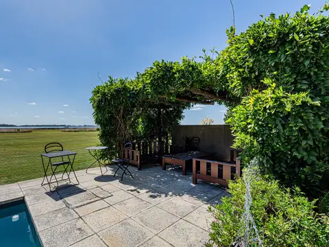 Casa en Venta en Barrio de Chacras Laguna Vitel, USD 950.000