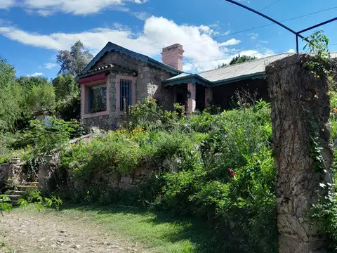 Se Vende Casa Inglesa Cruz Chica La Cumbre Jardin, Vistas